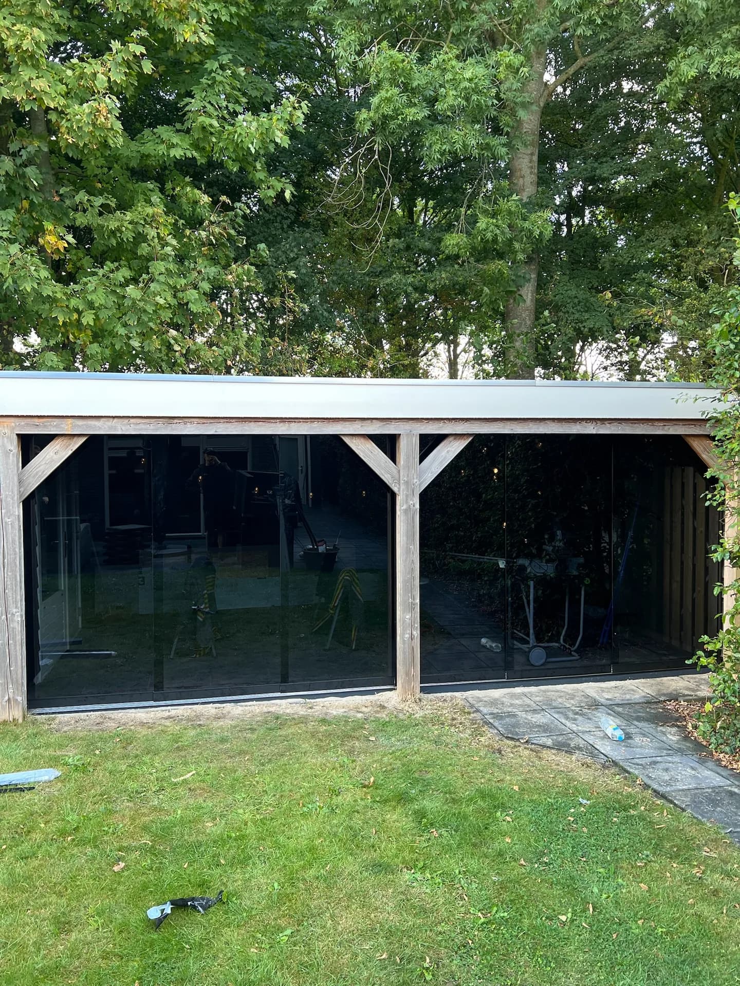 Glazen schuifwanden – maatwerk van Hospes Hout, foto 2