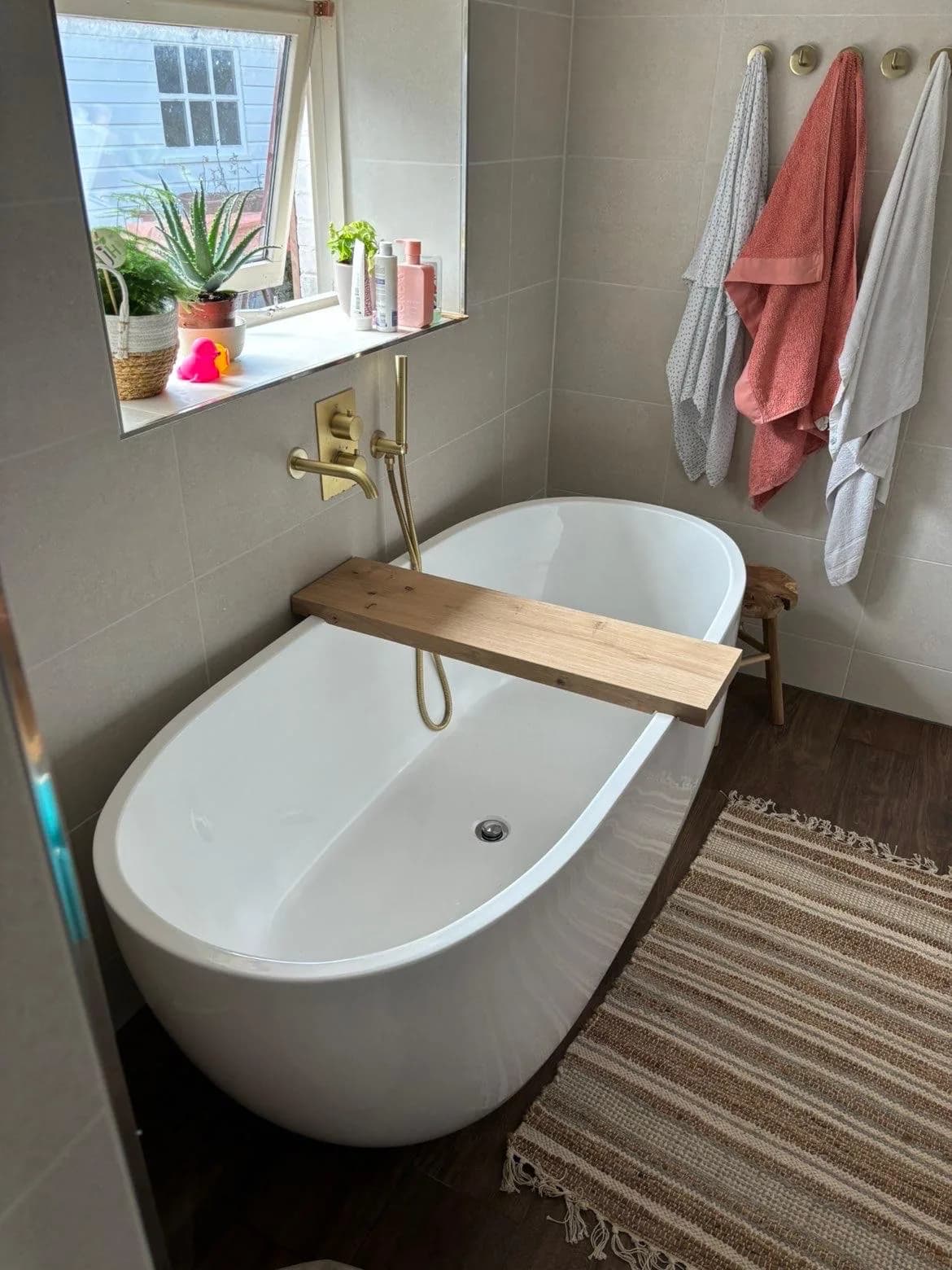 Badkamermeubels – maatwerk van Hospes Hout, foto 2